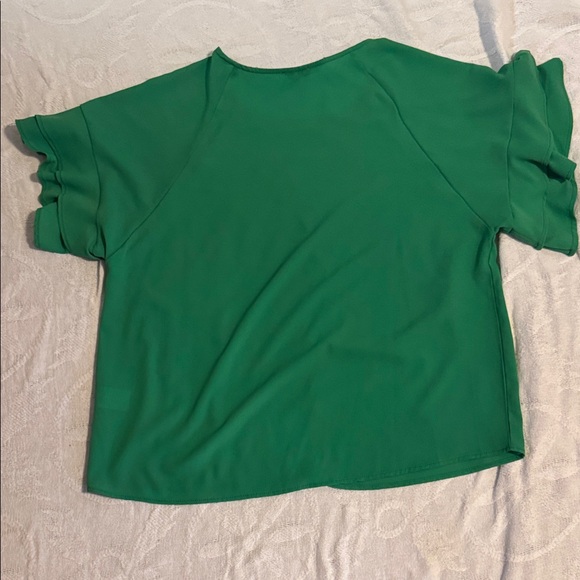 Umgee Emerald Green Blouse with Ruffle Sleeves - Picture 2 of 4